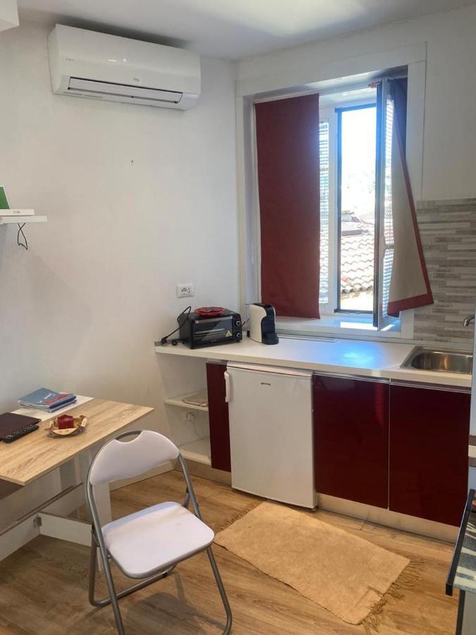 Red Dream Apartment Triest Exterior foto